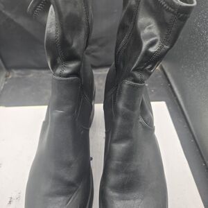 INTERMIX Sleek Black‎ Heeled Boots